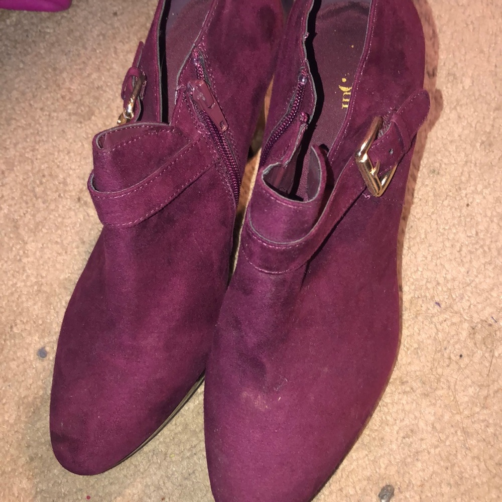 Maroon Booties